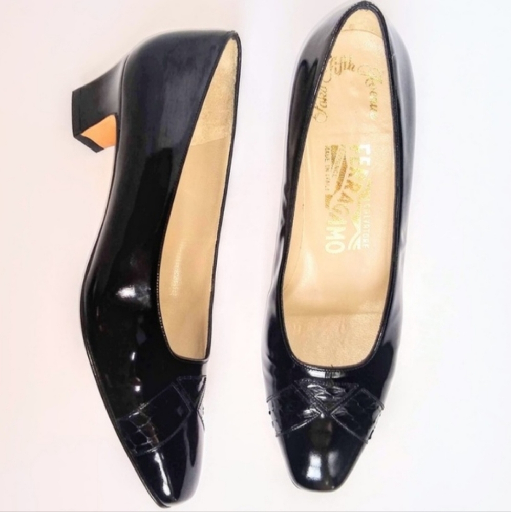 Salvatore Ferragamo Black Patent Leather Pumps 7 B